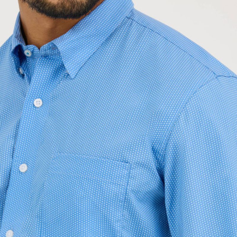 112359680 Cody Johnson Azul